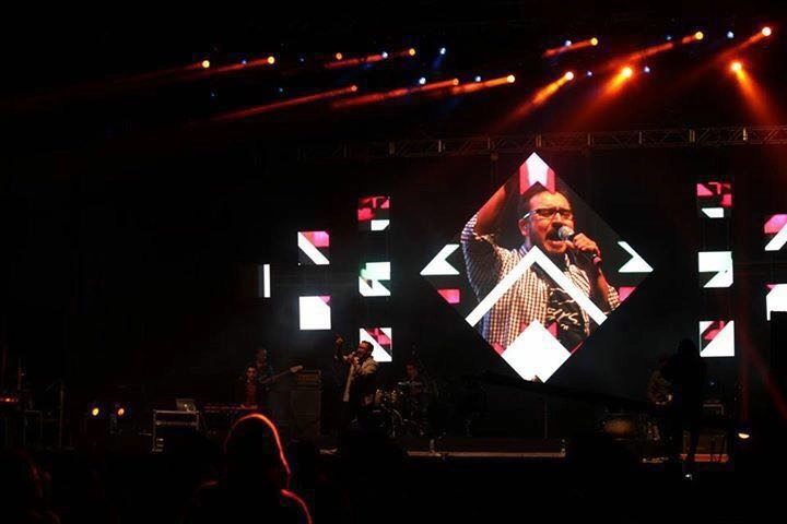 Live show creative shape