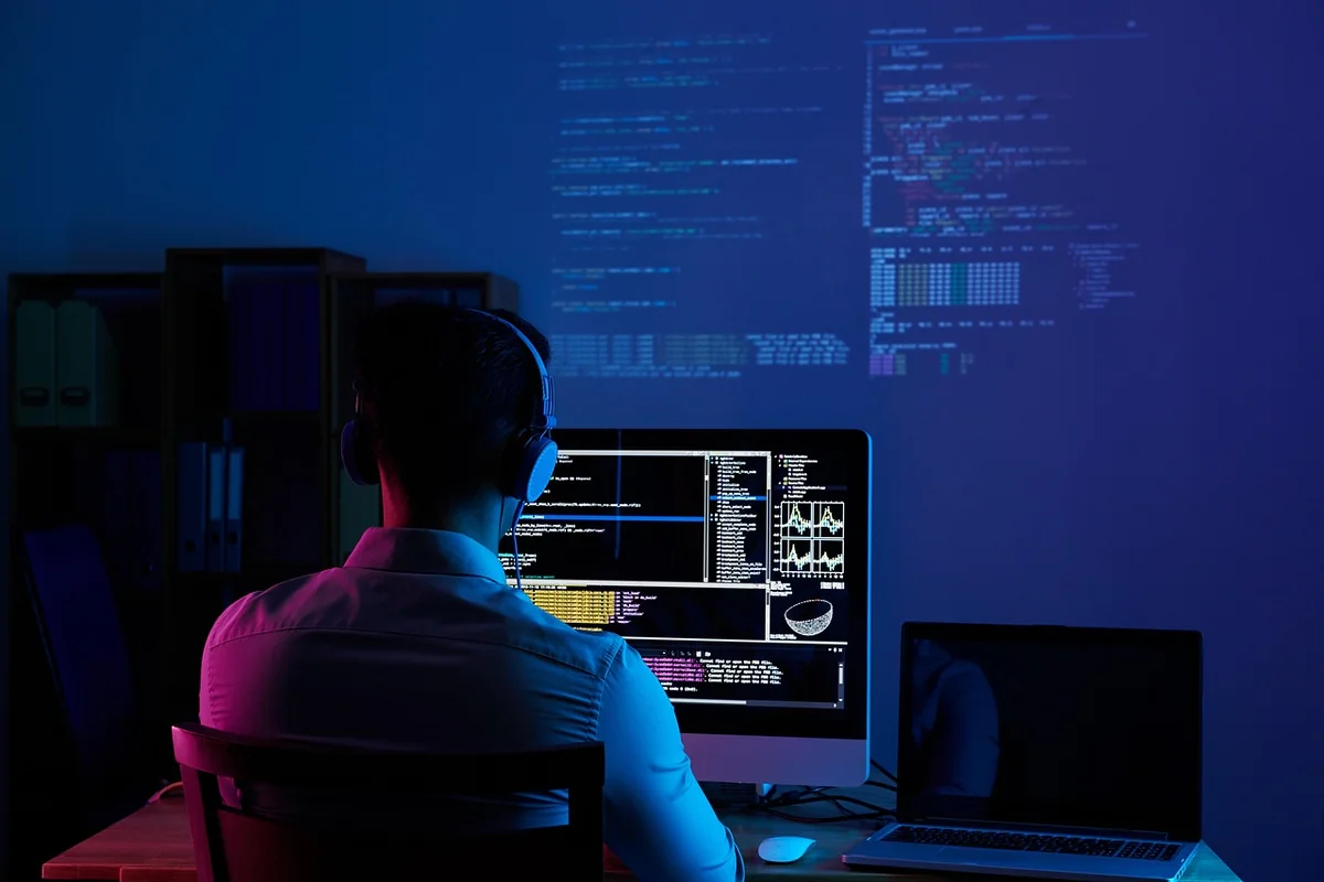 software developer, web developer, programmer, software engineer, technology, tech, web developer, programmer, programmer, software engineer, technology, technology, technology, tech, tech, tech, tech, tech - big screen monitors for churches