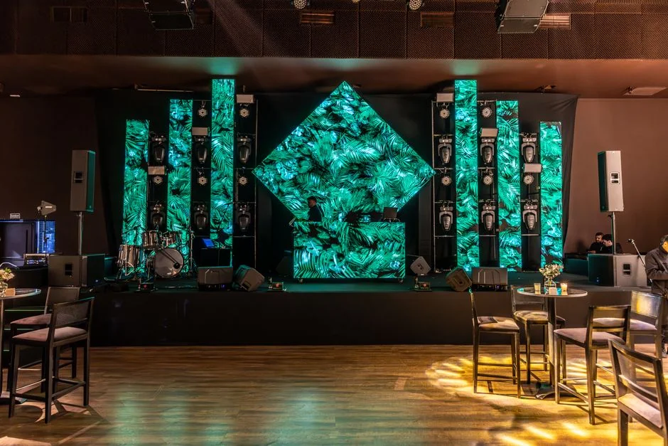Led wall rental 5 - led wall rental illustration