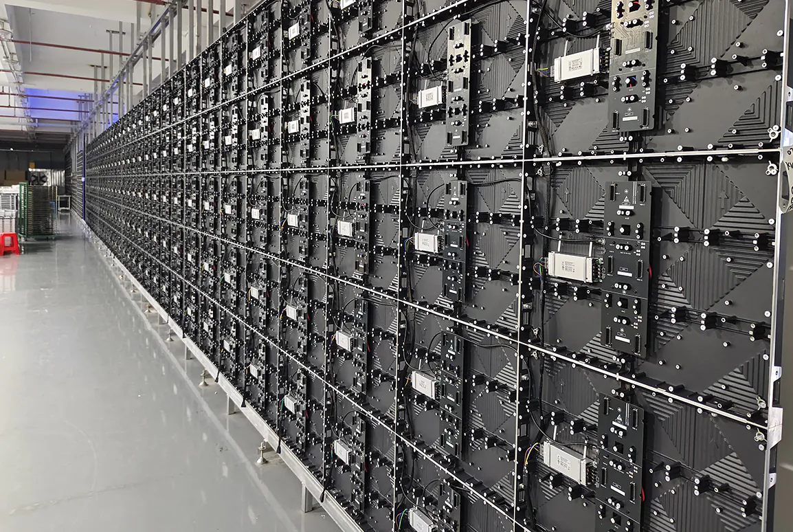 Church-p2.5 indoor permanent