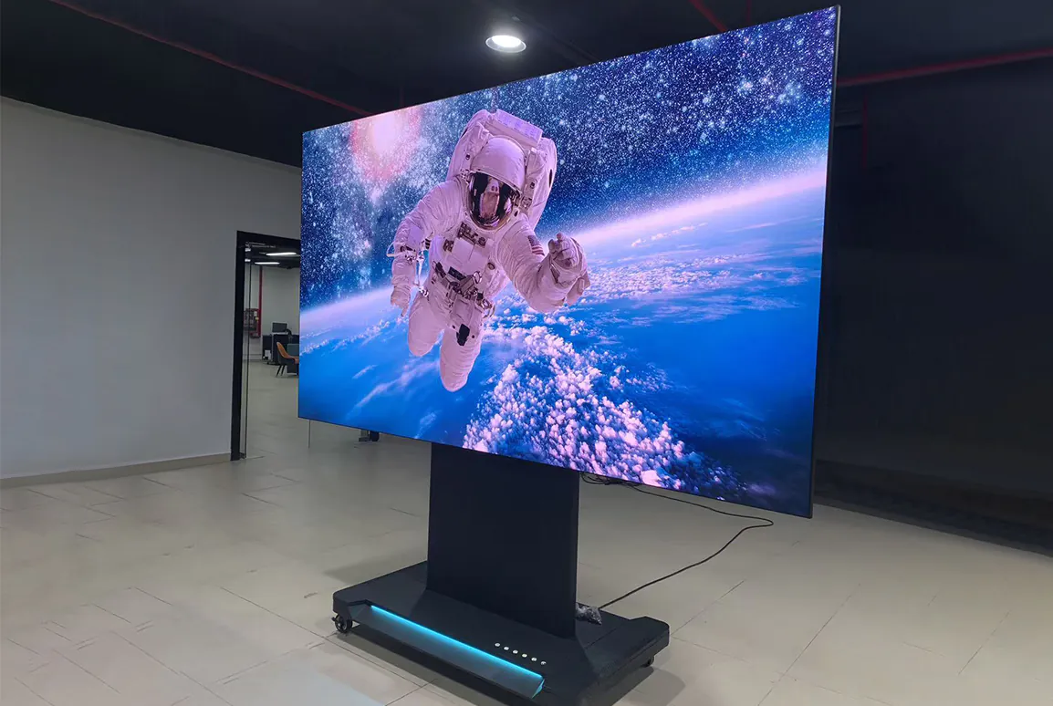 conference-led wall 7